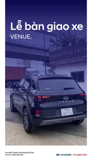 Giao Xe Venue