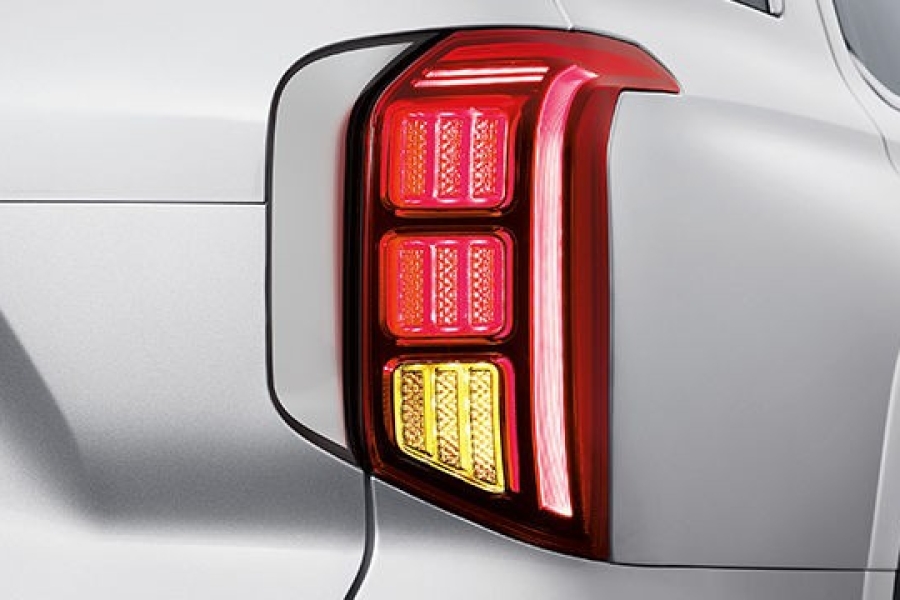 Cụm đèn hậu dạng LED